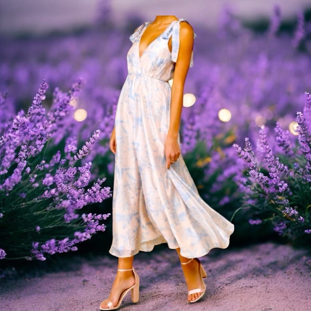 Lulu's Blue and White Maxi Dress. NWOT.